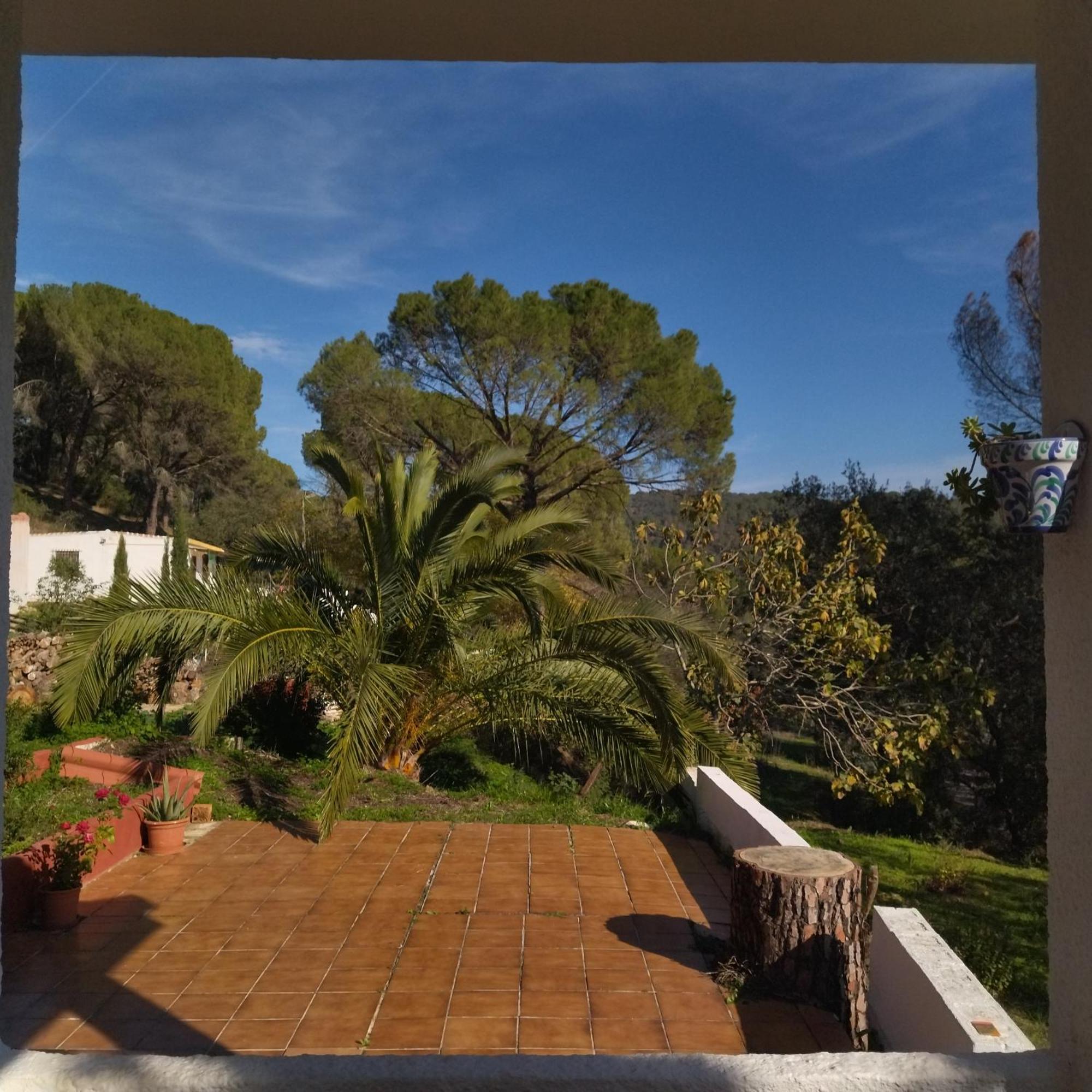 Bonita Casa Blanca En El Bosque. Villa Cordoba Exterior photo